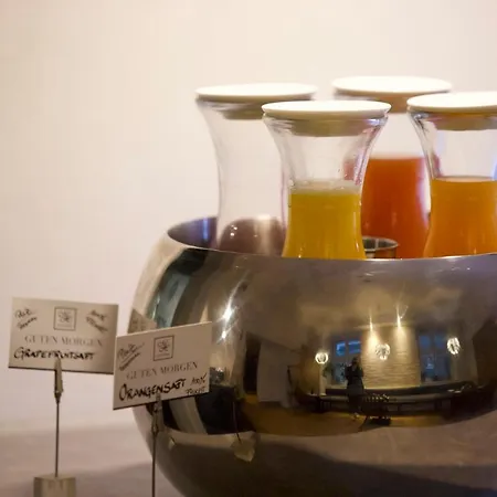 Hotel Münchner Hof 3*