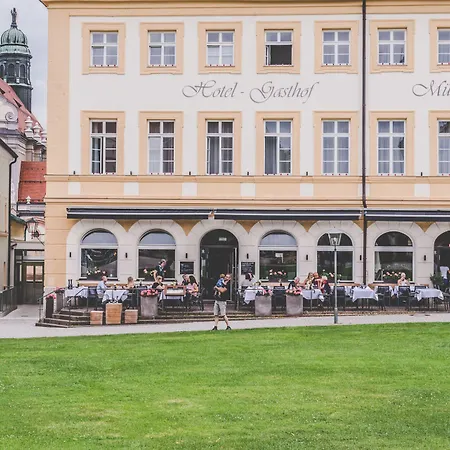 فندق Muenchner Hof التوتينغ