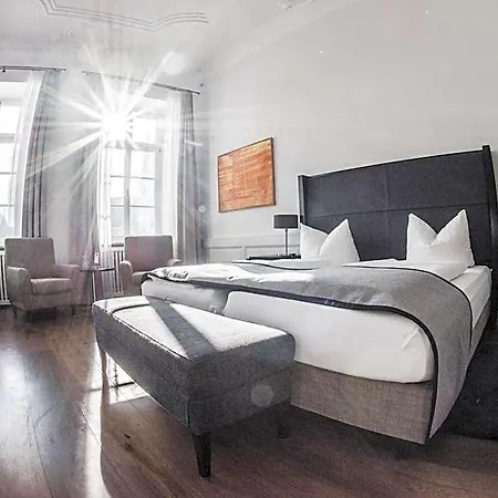 Muenchner Hof 3* 阿尔多廷