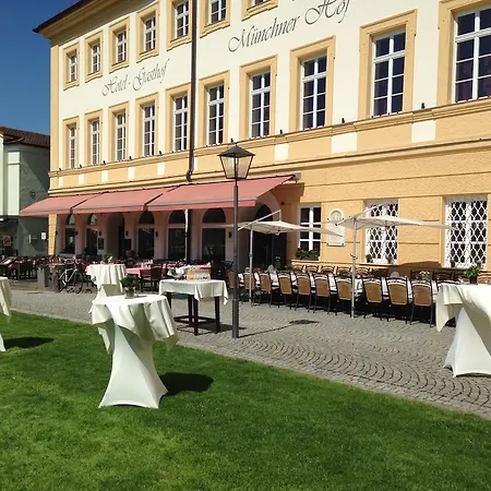 Muenchner Hof التوتينغ