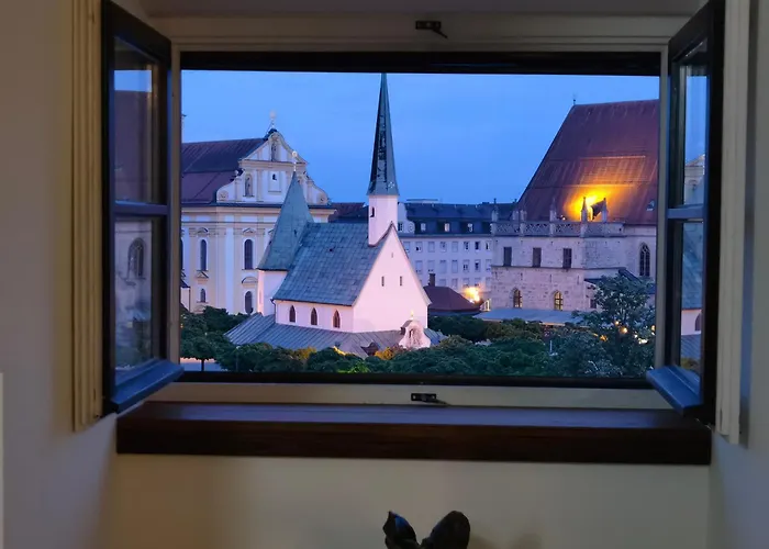 Muenchner Hof 3*