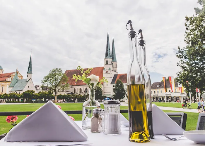 Muenchner Hof Альтёттинг