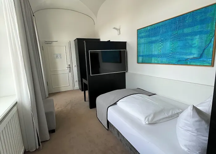 Muenchner Hof 3* Альтёттинг