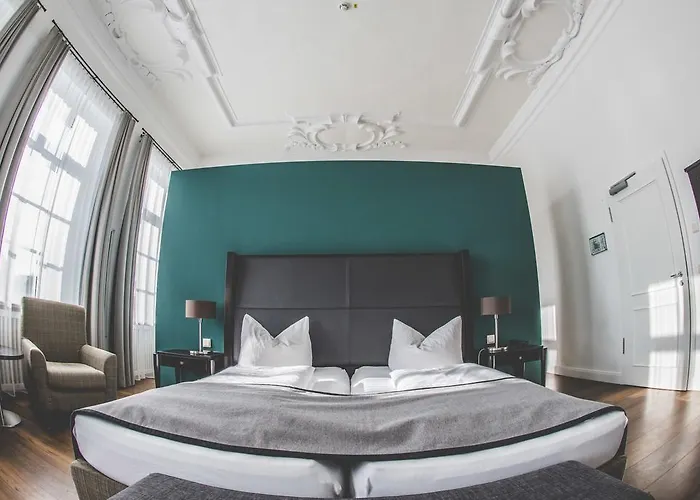 Muenchner Hof 3*