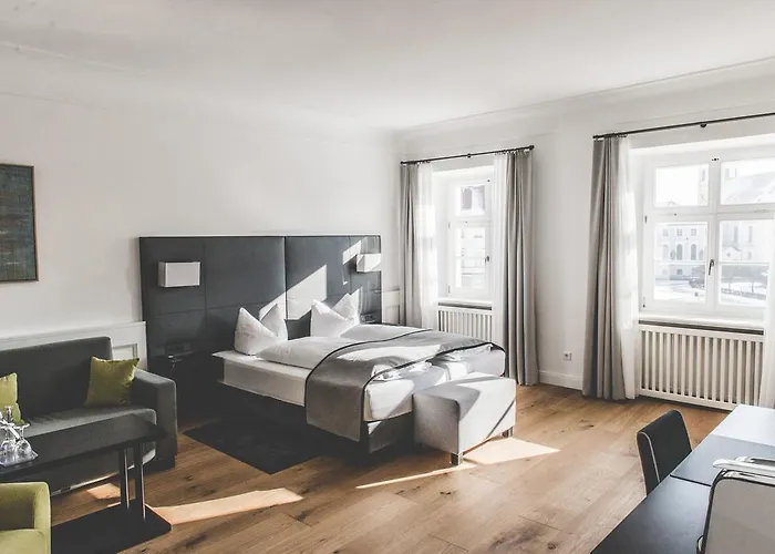 Muenchner Hof ホテル 3*